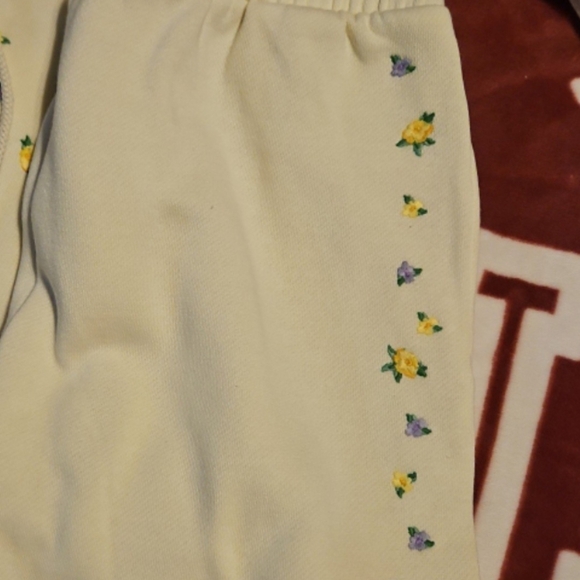 PINK Victoria's Secret Cream Tracksuit with Embroidery - Picture 2 of 4